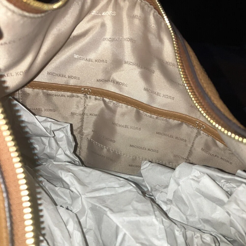 Michael Kors LYDIA Hobo Handbag Caramel Brown Pebble Leather (NWOT) - Picture 5 of 5